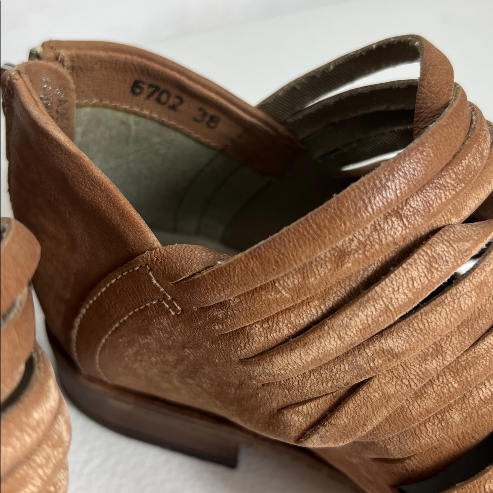 Free People Sz 38 Lost Valley Tan Leather Strappy Ankle Boots  EUC Boho - Picture 3 of 13
